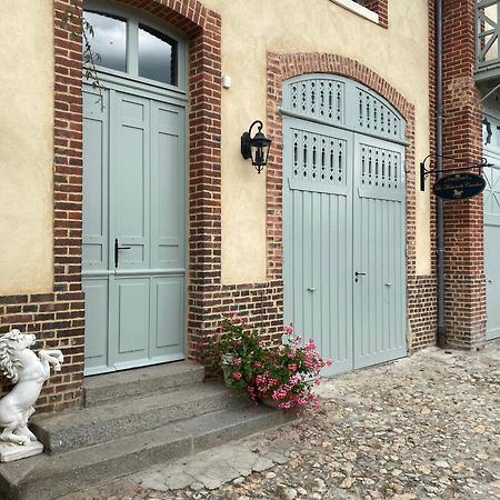 La Maison Du Cavalier, Chateau De Lavenue Pierrefitte-en-Auge Exterior photo